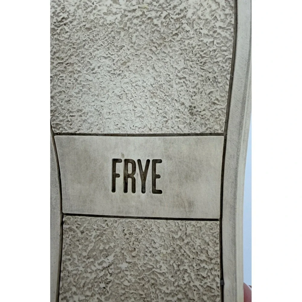 Frye Ivy Slip On Shoes Womens 6M‎ Tan Distressed Leather Sneakers
